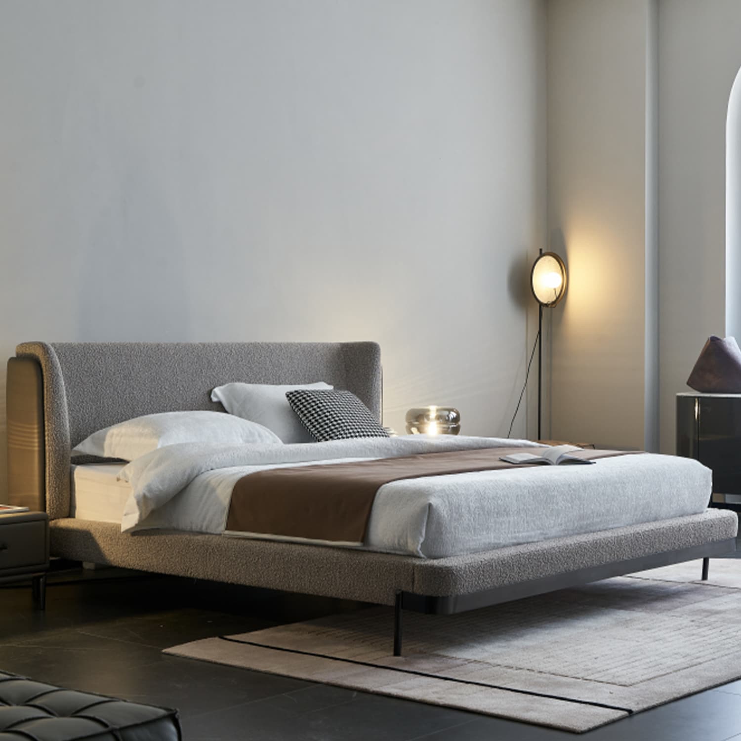 מיטה זוגית מעוצבת דגם ANJI בשני צבעים לבחירה אפור או לבן